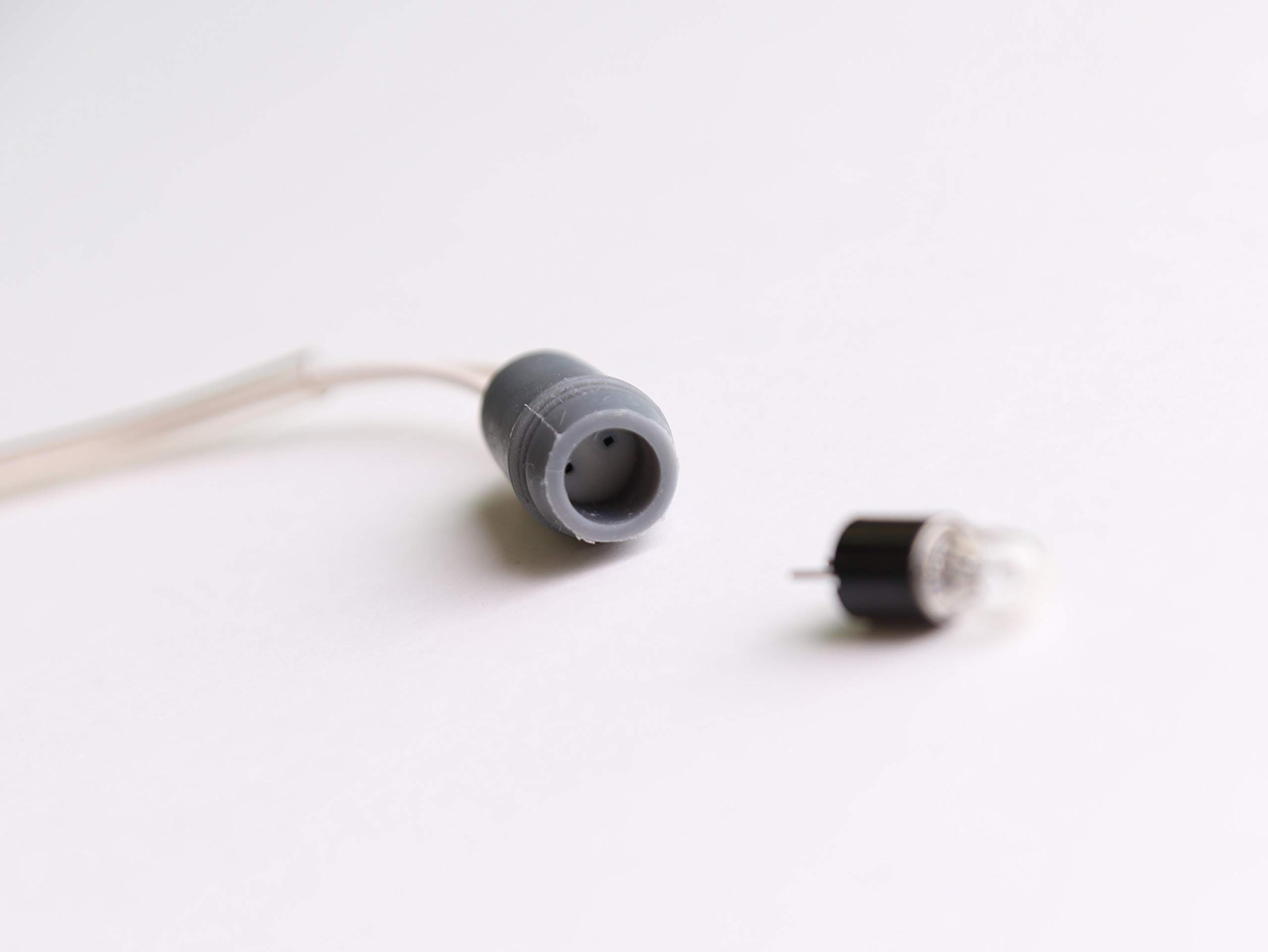 Amazon | ジャノメ純正ミシン用ハロゲンランプ（13.5V、3W） | Janome